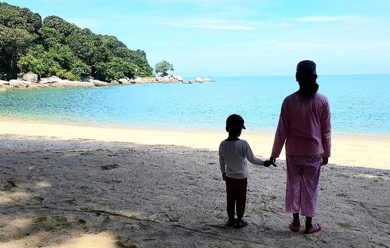 Batu Ferringhi Beach